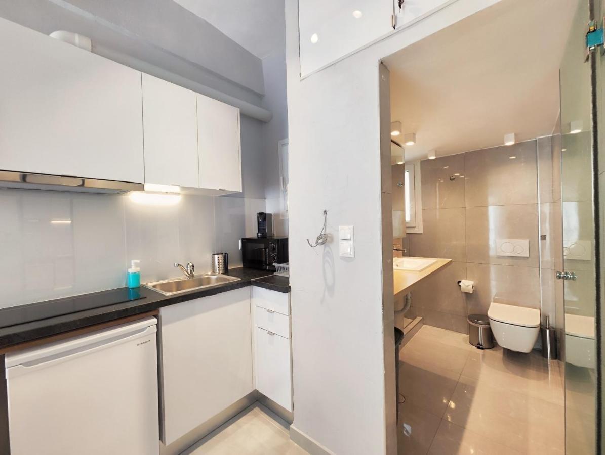 Zea Apartments Pire Dış mekan fotoğraf