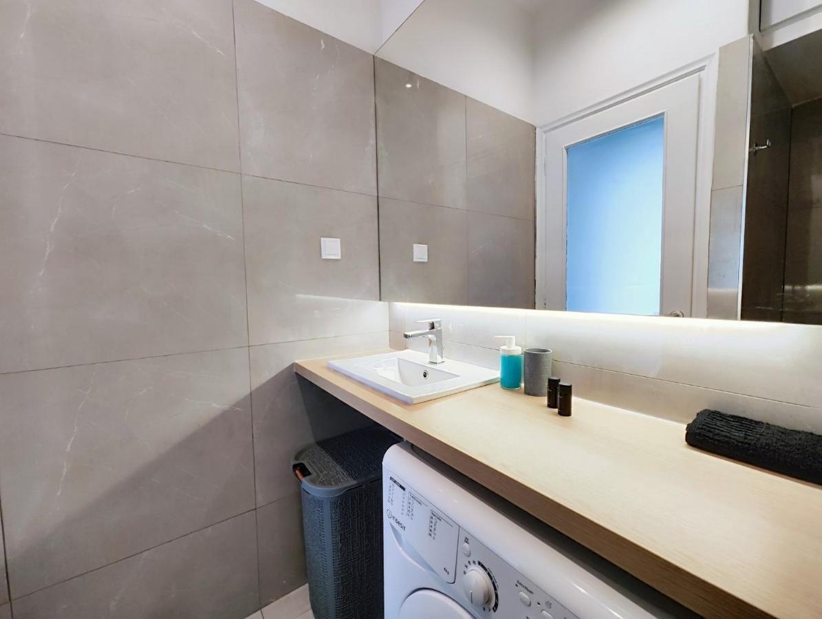 Zea Apartments Pire Dış mekan fotoğraf